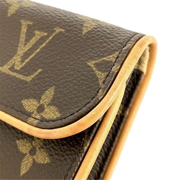 AUTHENTIC Louis Vuitton Florentine - Picture 8 of 9